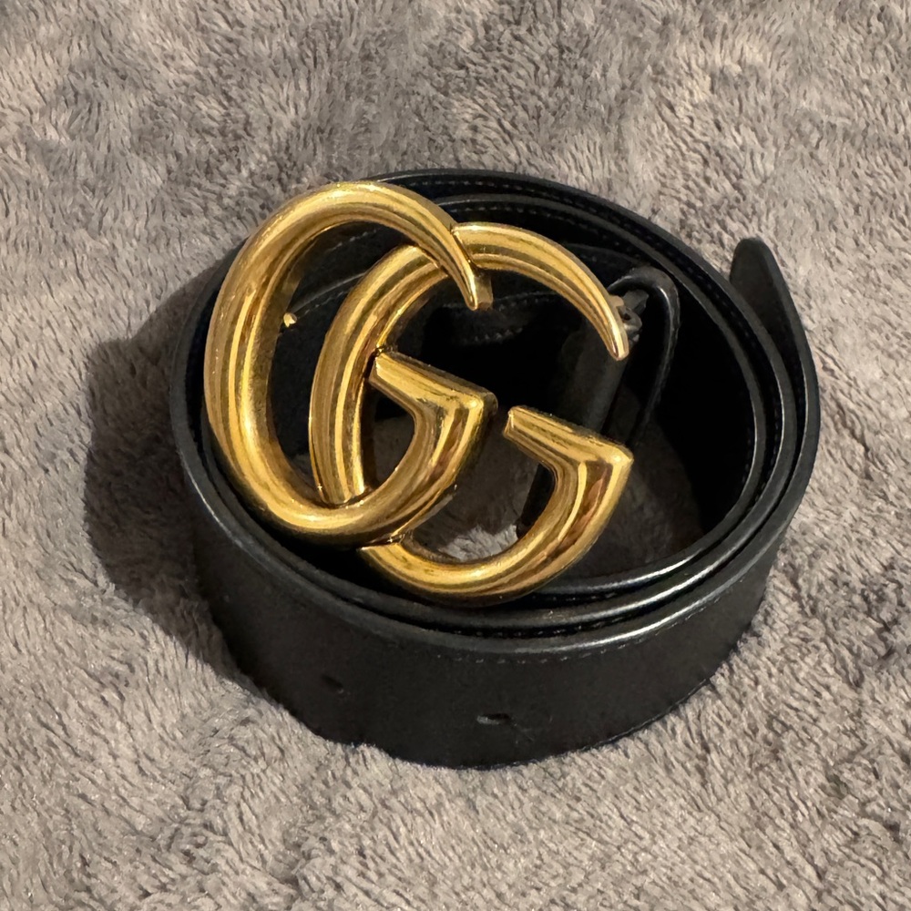 Gucci Black Belt with Gold GG Buckle